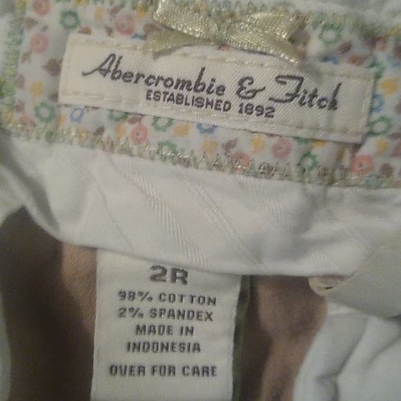 Abercrombie pants khaki so smooth - Picture 3 of 5